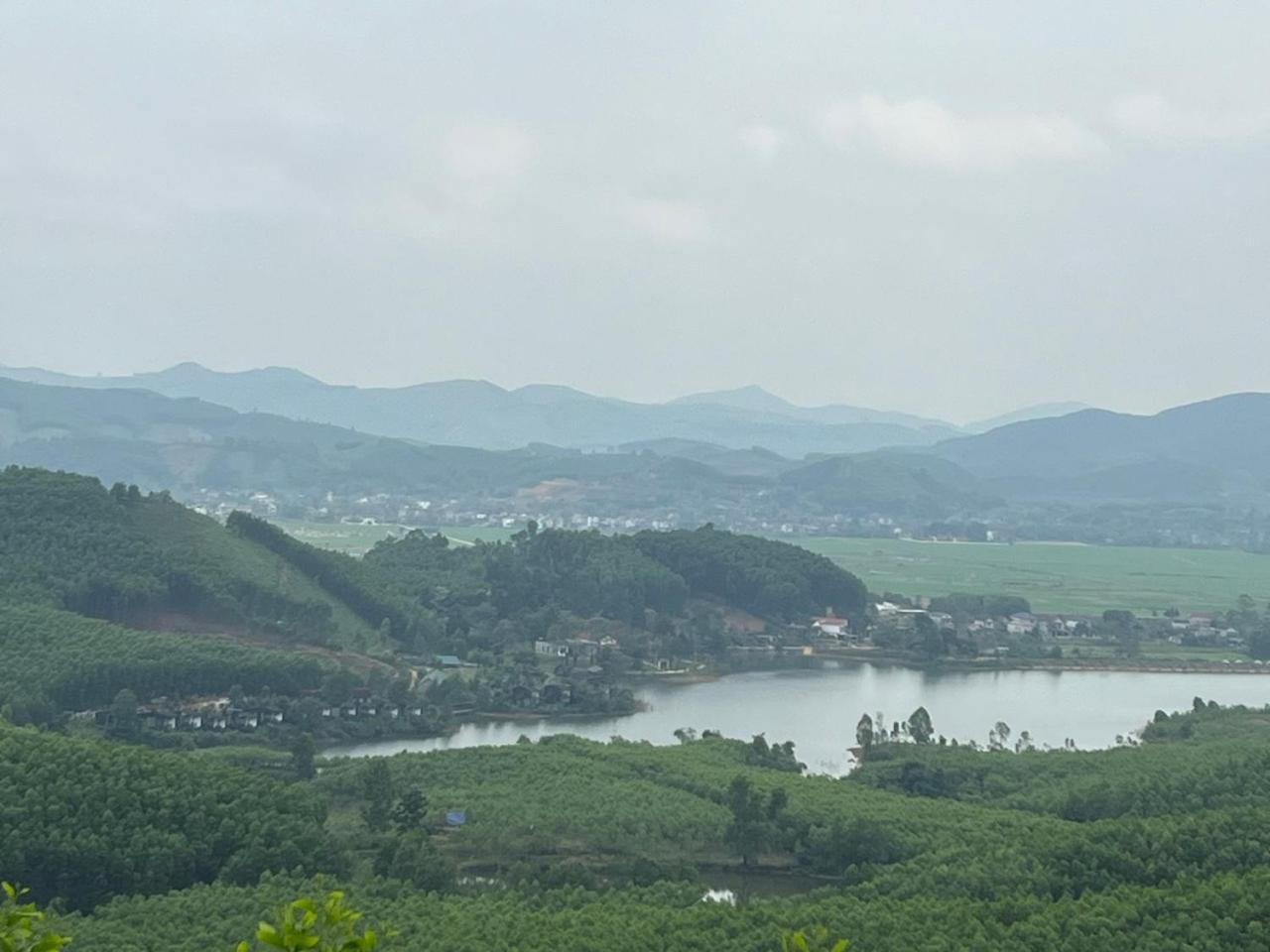 Nguyen Shack Retreat Resort Phong Nha Exterior photo